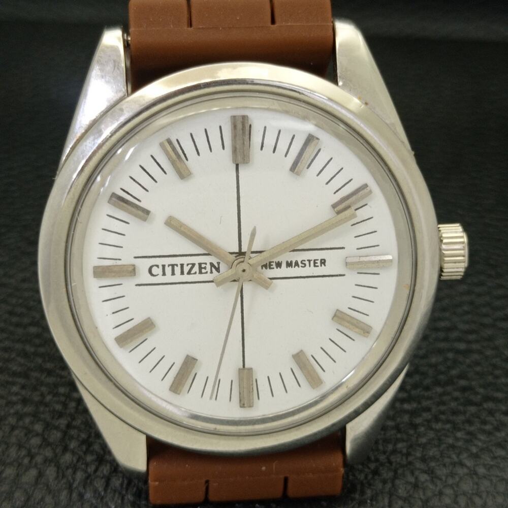 Vintage 1980 Citizen Automatic Mens Silver Watch W/Rubber Strap & White accents - Picture 4 of 8